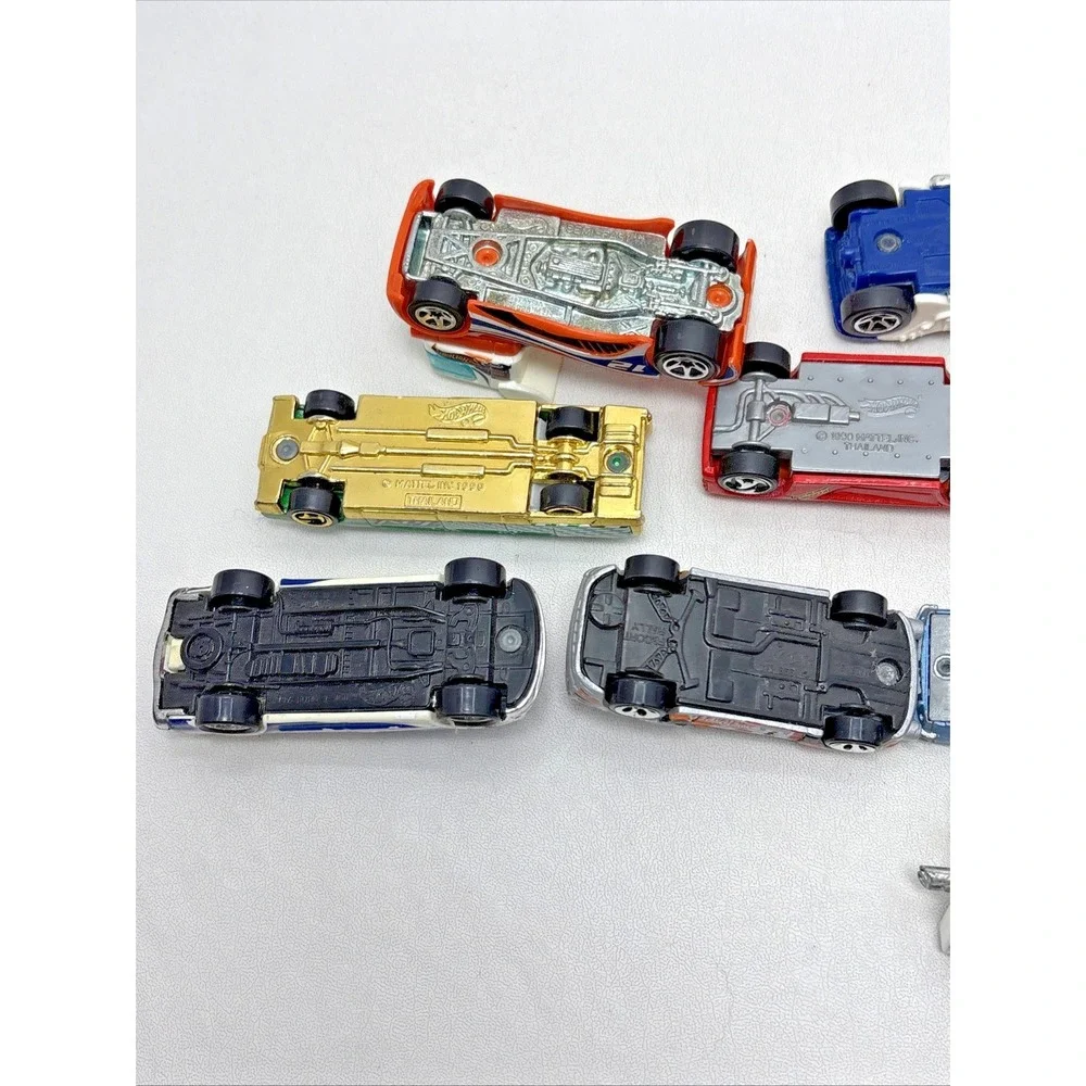 Lot of 15 Loose Diecast‎ Cars Hot Wheels Matchbox 70's 80's 90's Vintage